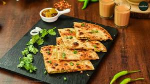 Egg Parantha (2pcs) With Pickle
