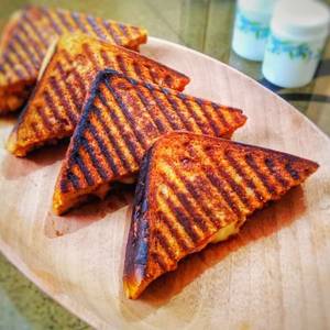 Grilled Cheese Chicken Sandwich