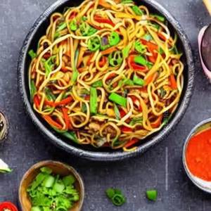 Veg Thai Chilli Round Noodles