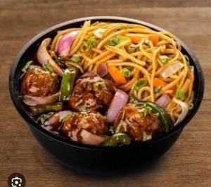 Veg Dumpling Manchurian Noodles Bowl