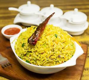 Veg Singapore Fried Rice