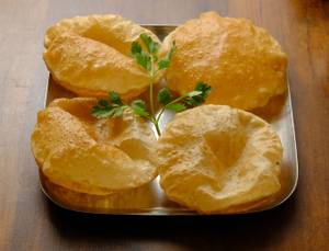 Poori (4 nos)