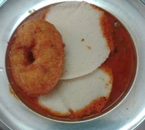 2 Idli 1 Vada