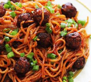 Manchurian Noodles                                                       