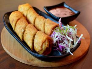 Veg Spring Roll (6pcs)