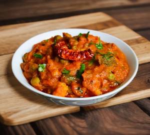 Special Veg Maharashtra Tadka