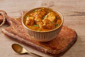 Bhuna Chicken Tamatar Curry