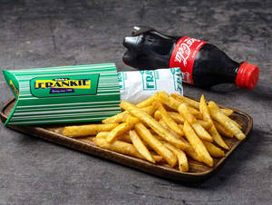 Paneer Tikka Frankie+fries+coke [200 Ml]