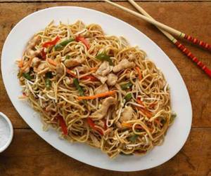 Egg Chicken Chowmin