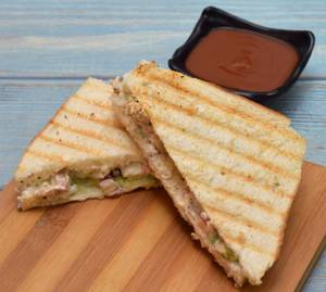 Creamy Chicken Mayo Sandwich