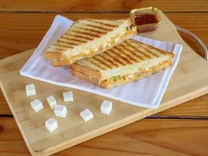 Paneer Corn  Grilled Sandwich