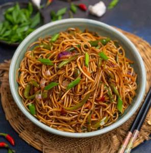 Chilli garlic noodles [1 plate]