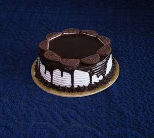 Eggless Oreo Choco Cake
