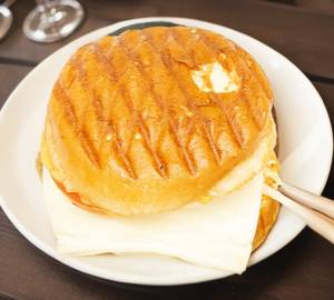 Bun makkhan