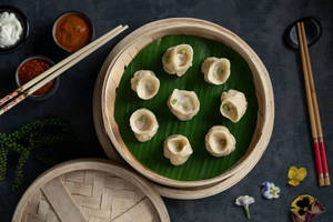 Chicken Schezwan Steamed Momo