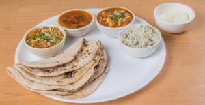 Swiggy Special Thali (Ratlami Favorite)