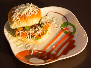 Chicken Cheese Burger