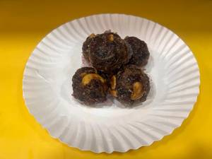 Dry Fruit Laddu (250 gms)