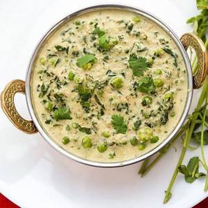 Methi Matar Malai With Corn