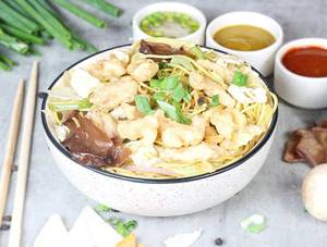 Mix Meat Noodles Non Veg