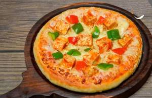 6" Delhi Wala Paneer Pizza