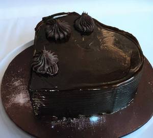 Dutch Truffle Heart Cake  [Half Kg]