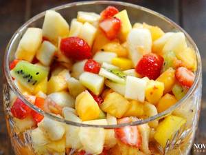 Fruit Salad With Ice Cream