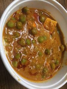 Matar paneer