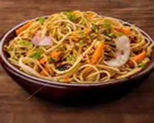 Veg hakka noodles