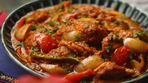 Chicken Hara Do Pyaza