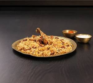 Chicken Dum Biryani 1kg With ( Raita And Salan )