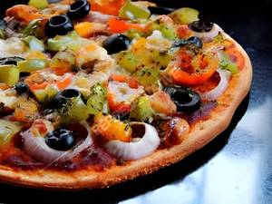 Small Veggie Delight Pizza