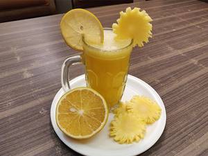 Mara Mari (Pineapple & Mosambi)
