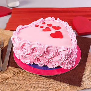 Strawberry Valentine Cake