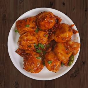 Veg Schezwan Momos (8 Pcs)