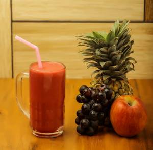 Cocktail Juice (Apple + Pineapple + Grapes + Mosambi)
