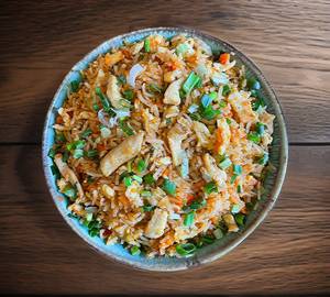 Chicken schezwan fried rice