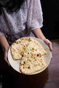 Cheese Chiliy  Garlic Naan 