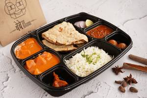Paneer Makhani Combo Thali