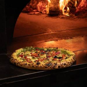 Basilico Cream Pizza