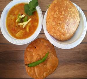 2 aloo kachori