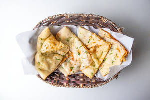 Stuffed Kulcha