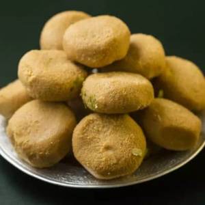 Mathura Peda