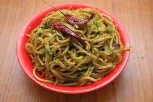 Singapuri Noodles