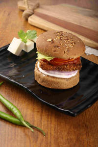 Paneer burger 