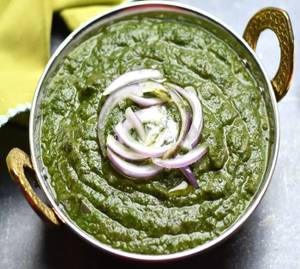 Sarso ka Saag and Makai Roti