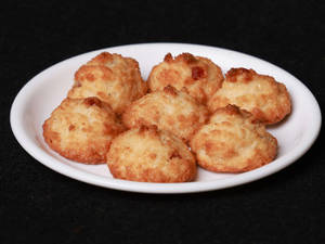 Coconut Macaroons (250grms)