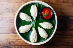 Paneer Steamed Momos [6 Pieces]