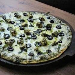 Veg Basil Pesto Pizza [11 Inches]
