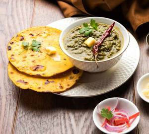 Makke Ki Roti +sarso Ka Saag